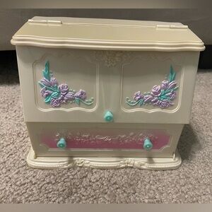 Vintage Kenner 1993 Fairy Winkles Timeless Treasures Jewelry Box Play Set